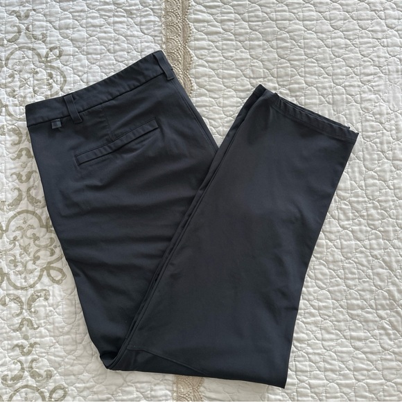 Lululemon Mens Pants 42x30  Commission Pant Classic Warpstreme Chino Office Gray - Picture 1 of 6